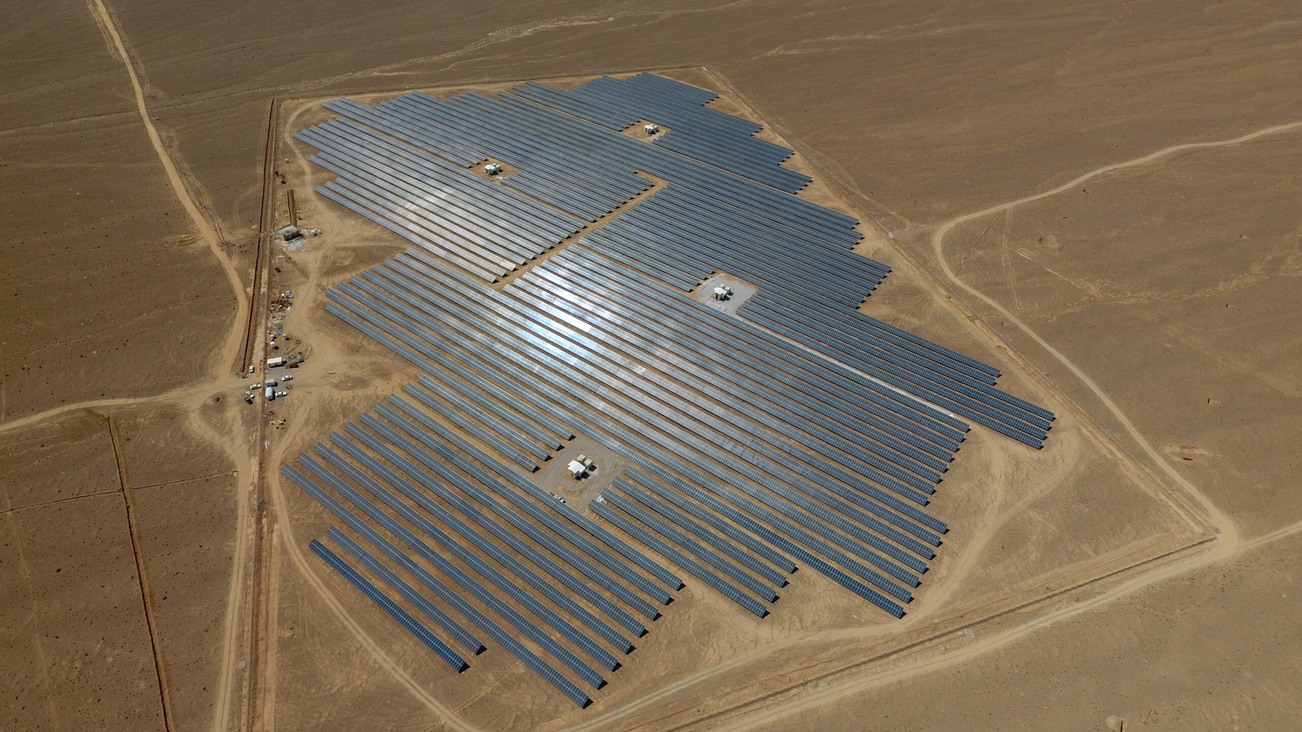 نیروگاه خورشیدی 10 مگاوات اقلید